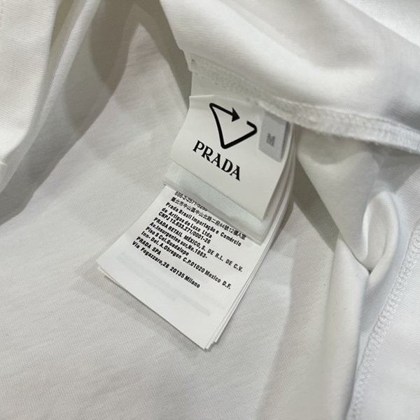 お洒落に♪プラダ コピー ロゴTシャツ ポケット付半袖 pue02325